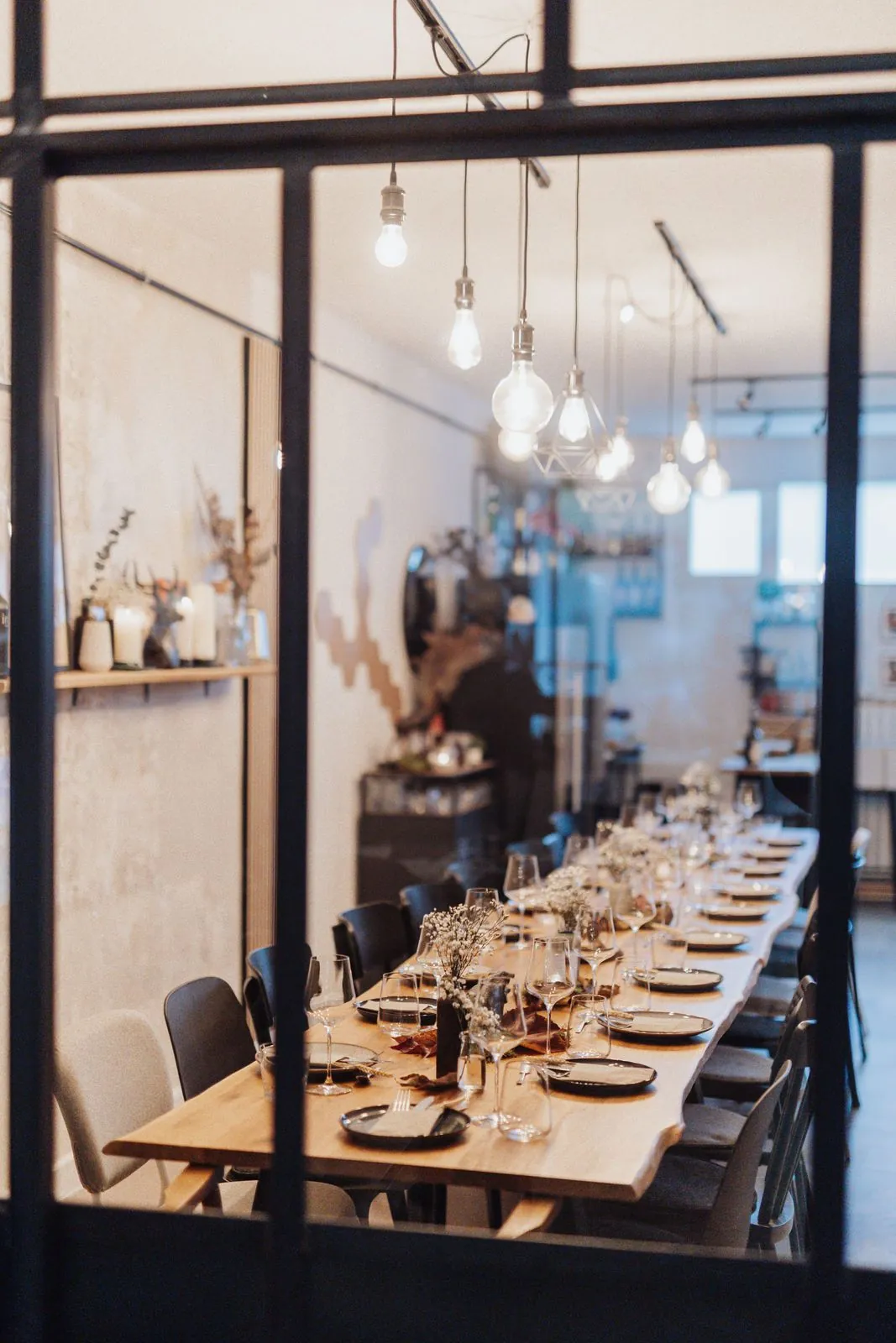Blick in die Studioküche im Oma Lore Foodstudio